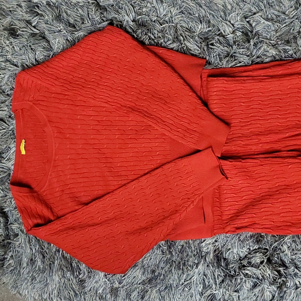 Jogging Set - image 1
